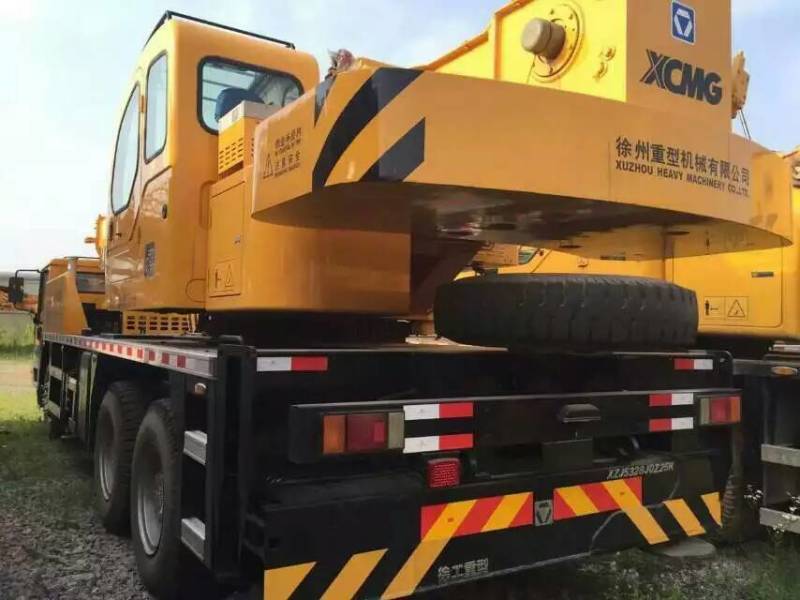 XCMG QY25K5 - Mobiele kraan: afbeelding 2 XCMG QY25K5 - Mobiele kraan: afbeelding 2
