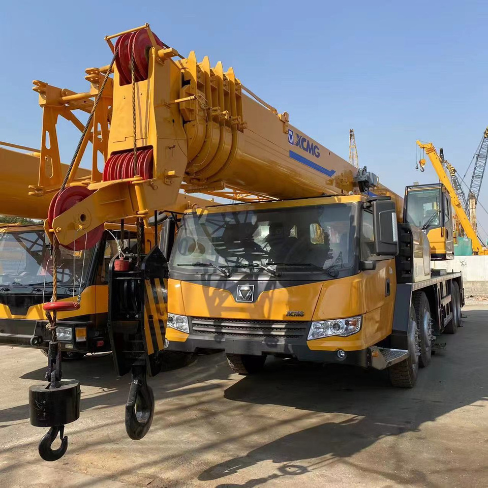 XCMG QY70KC - Mobiele kraan: afbeelding 1 XCMG QY70KC - Mobiele kraan: afbeelding 1
