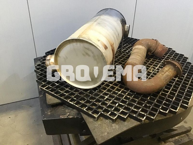 Liebherr A924C Li / R906 WLC / R906 C /R906 LC - Geluiddemper: afbeelding 3 Liebherr A924C Li / R906 WLC / R906 C /R906 LC - Geluiddemper: afbeelding 3