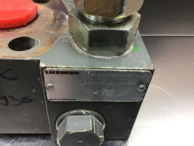 Liebherr Bypass Valve - Klep: afbeelding 3 Liebherr Bypass Valve - Klep: afbeelding 3