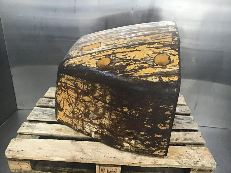 Liebherr Counterweight Right - Tegenwicht voor Landbouwmachine: afbeelding 1 Liebherr Counterweight Right - Tegenwicht voor Landbouwmachine: afbeelding 1