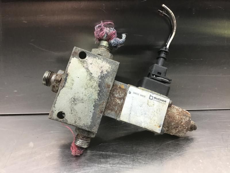 Liebherr Directional Control Valve - Hydraulische klep voor Bouwmachine: afbeelding 1 Liebherr Directional Control Valve - Hydraulische klep voor Bouwmachine: afbeelding 1