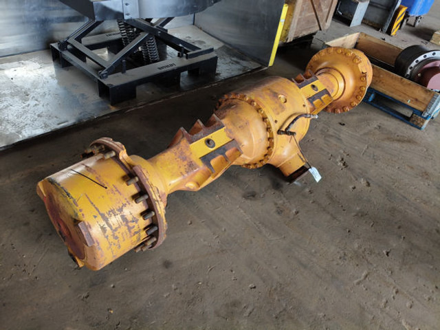 Liebherr Front Axle - Vooras: afbeelding 1 Liebherr Front Axle - Vooras: afbeelding 1