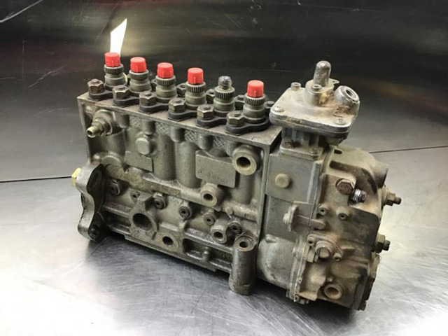 Liebherr Injection Pump - Brandstofpomp: afbeelding 3 Liebherr Injection Pump - Brandstofpomp: afbeelding 3