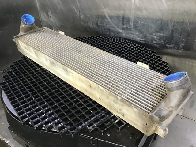 Liebherr Intercooler - Intercooler: afbeelding 4 Liebherr Intercooler - Intercooler: afbeelding 4