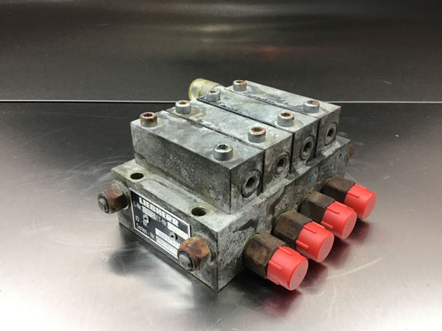 Hydraulica Liebherr: afbeelding 7 Hydraulica Liebherr: afbeelding 7