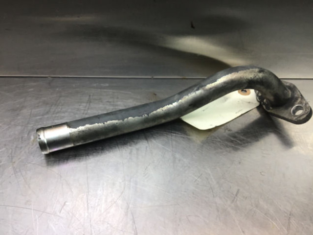 Liebherr Oil Return Pipe - Motor en onderdelen: afbeelding 1 Liebherr Oil Return Pipe - Motor en onderdelen: afbeelding 1