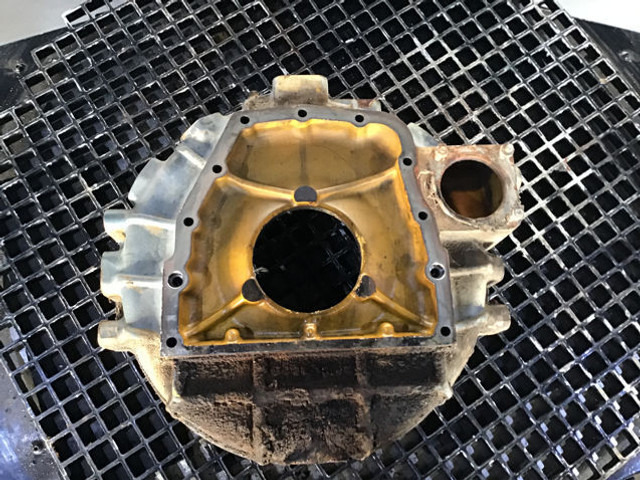 Liebherr Oil Sump - Carter: afbeelding 3 Liebherr Oil Sump - Carter: afbeelding 3