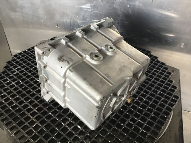Liebherr Oil Sump - Carter: afbeelding 1 Liebherr Oil Sump - Carter: afbeelding 1