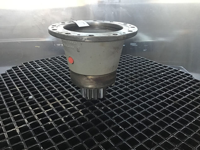 Liebherr Output Shaft Housing - Naaf: afbeelding 2 Liebherr Output Shaft Housing - Naaf: afbeelding 2