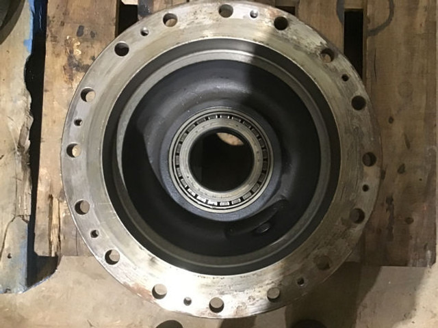 Liebherr Output Shaft Housing - Naaf: afbeelding 3 Liebherr Output Shaft Housing - Naaf: afbeelding 3
