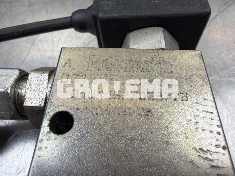Liebherr R900 Li / R914B / R912 Li / R904 / A904C Li / A904 Li - Hydraulica: afbeelding 4 Liebherr R900 Li / R914B / R912 Li / R904 / A904C Li / A904 Li - Hydraulica: afbeelding 4