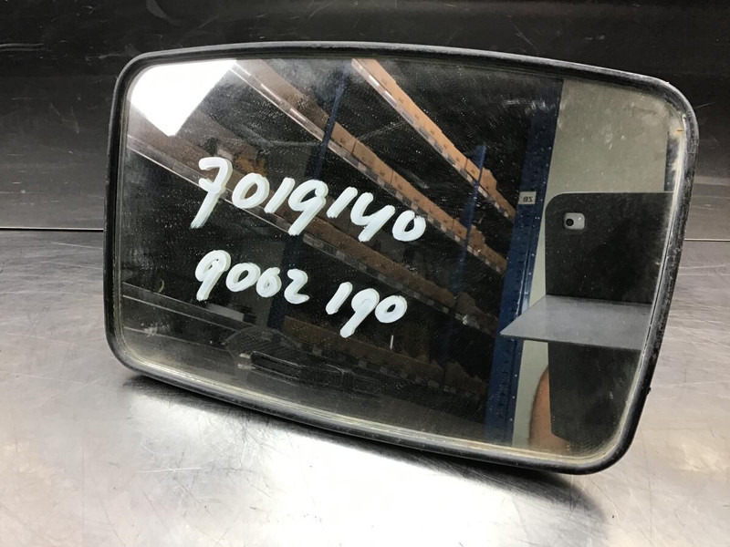 Liebherr R900 Li / R914B / R912 Li / R904 / R902 Li / R922 / R950 / A904C Li / A904 Li / A904 INDUSTRIAL / A902 Li / A900C Li / A900B Li - Achteruitkijkspiegel: afbeelding 1 Liebherr R900 Li / R914B / R912 Li / R904 / R902 Li / R922 / R950 / A904C Li / A904 Li / A904 INDUSTRIAL / A902 Li / A900C Li / A900B Li - Achteruitkijkspiegel: afbeelding 1