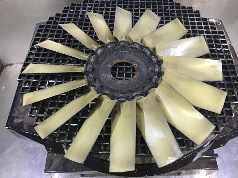 Liebherr R954B / R954HD / R954 - Ventilator: afbeelding 2 Liebherr R954B / R954HD / R954 - Ventilator: afbeelding 2