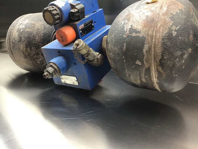Schokdempers Liebherr Shock Absorber: afbeelding 10