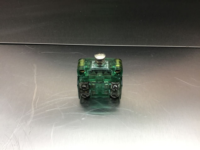 Liebherr Snap Switch - Instrumentenpaneel: afbeelding 1 Liebherr Snap Switch - Instrumentenpaneel: afbeelding 1