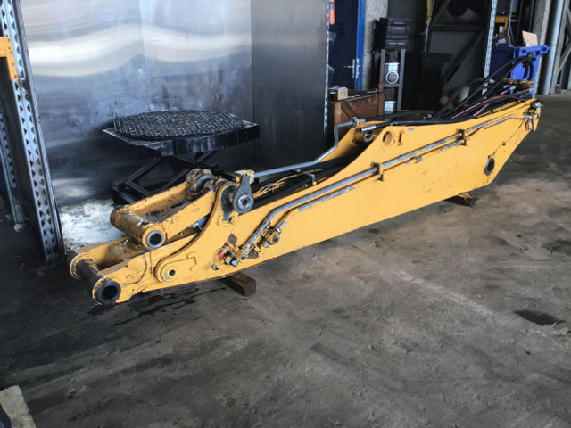 Liebherr Stick 3,9 M - Carrosserie en exterieur: afbeelding 2 Liebherr Stick 3,9 M - Carrosserie en exterieur: afbeelding 2