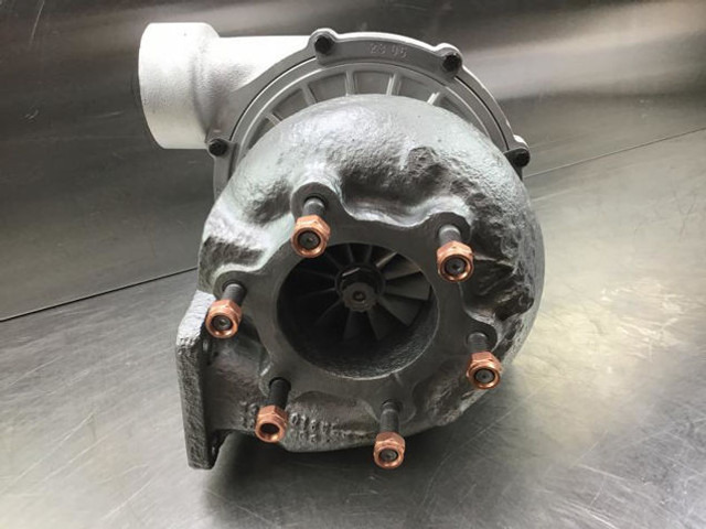 Liebherr Turbo Charger K29 - Turbolader: afbeelding 4 Liebherr Turbo Charger K29 - Turbolader: afbeelding 4