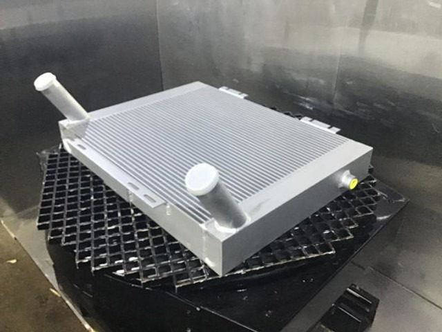 Nieuw Intercooler Liebherr Watercooler: afbeelding 12