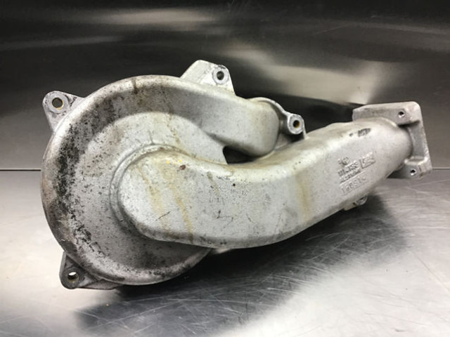 Liebherr Waterpump - Waterpomp: afbeelding 4 Liebherr Waterpump - Waterpomp: afbeelding 4