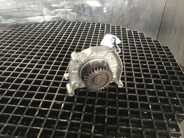 Liebherr Waterpump - Waterpomp: afbeelding 1 Liebherr Waterpump - Waterpomp: afbeelding 1
