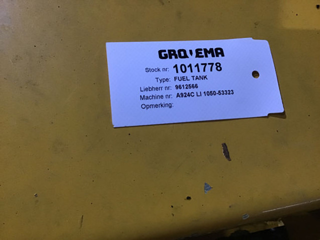 Onderdelen Liebherr Fuel Tank: afbeelding 7 Onderdelen Liebherr Fuel Tank: afbeelding 7