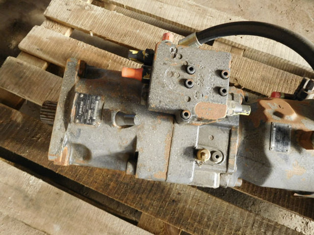 Rexroth A11V130 - Hydraulische pomp: afbeelding 1 Rexroth A11V130 - Hydraulische pomp: afbeelding 1