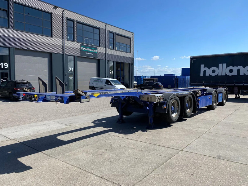 Broshuis 2Connect 2AKCC / 4 Axles / 3x Steering Axle / 2x Lift Axle - Containertransporter/ Wissellaadbak oplegger: afbeelding 4 Broshuis 2Connect 2AKCC / 4 Axles / 3x Steering Axle / 2x Lift Axle - Containertransporter/ Wissellaadbak oplegger: afbeelding 4