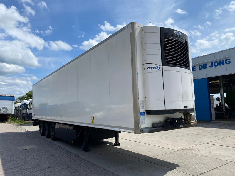 Kögel S24-4 Frigo / Vector 1350 / SAF + Disc / 1x Lift Axle - Koelwagen oplegger: afbeelding 5 Kögel S24-4 Frigo / Vector 1350 / SAF + Disc / 1x Lift Axle - Koelwagen oplegger: afbeelding 5
