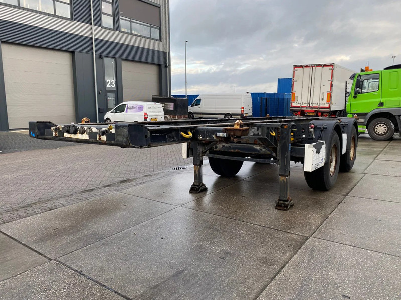 Krone SZ / 20 FT Container Chassis / BPW - Containertransporter/ Wissellaadbak oplegger: afbeelding 4 Krone SZ / 20 FT Container Chassis / BPW - Containertransporter/ Wissellaadbak oplegger: afbeelding 4