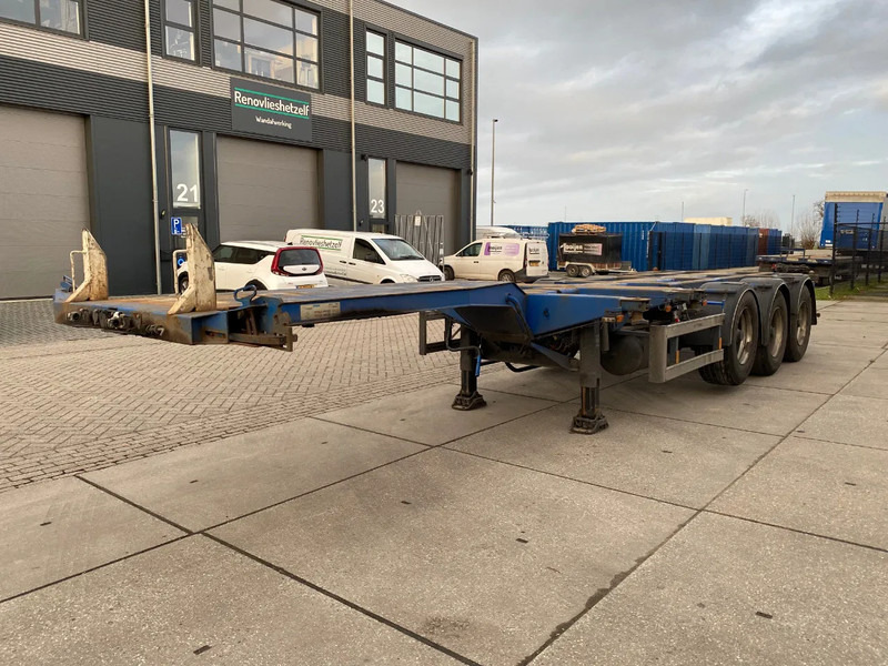 Nooteboom FT-43-03V / 2x Extendable / 1x Lift Axle / BPW + Disc - Containertransporter/ Wissellaadbak oplegger: afbeelding 4 Nooteboom FT-43-03V / 2x Extendable / 1x Lift Axle / BPW + Disc - Containertransporter/ Wissellaadbak oplegger: afbeelding 4