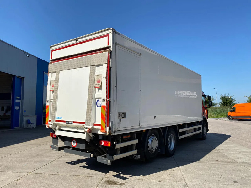 Renault D Wide 320 6x2/4 / Closed box / Dhollandia - Bakwagen: afbeelding 5 Renault D Wide 320 6x2/4 / Closed box / Dhollandia - Bakwagen: afbeelding 5