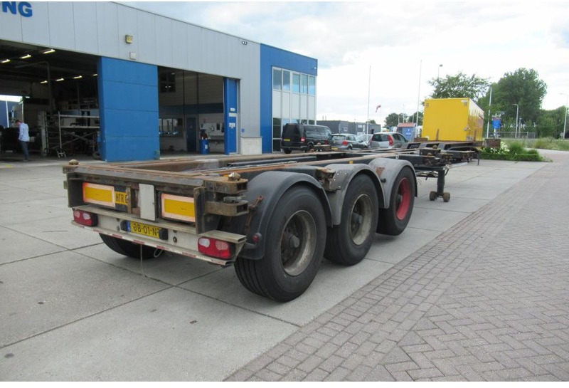 Renders Container Chassis / Extendable on rear / BPW + drum - Containertransporter/ Wissellaadbak oplegger: afbeelding 1 Renders Container Chassis / Extendable on rear / BPW + drum - Containertransporter/ Wissellaadbak oplegger: afbeelding 1