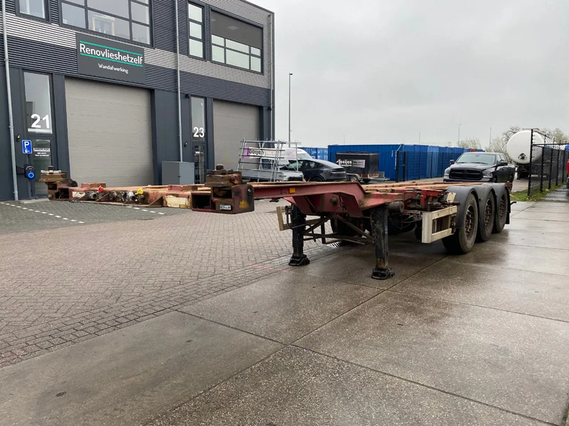Renders Euro 800 / 2x Extendable / 1x Lift Axle / Disc Brakes - Containertransporter/ Wissellaadbak oplegger: afbeelding 4 Renders Euro 800 / 2x Extendable / 1x Lift Axle / Disc Brakes - Containertransporter/ Wissellaadbak oplegger: afbeelding 4