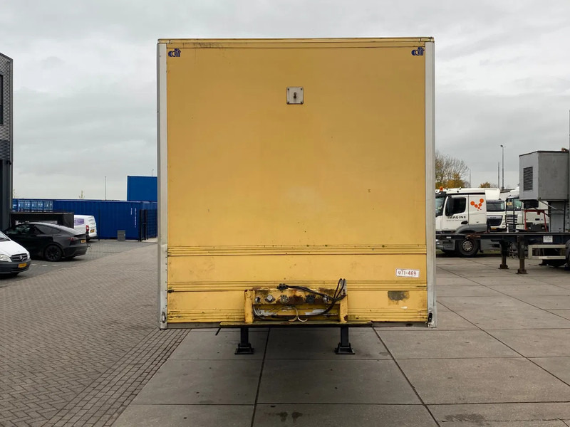 Renders ROC 12.18E / Box / Mercedes + Disc - Gesloten oplegger: afbeelding 5 Renders ROC 12.18E / Box / Mercedes + Disc - Gesloten oplegger: afbeelding 5