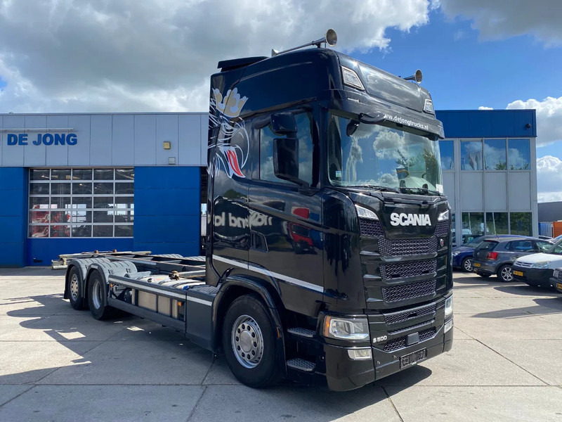 Scania S500 NGS BDF / Retarder / 6x2 / 2x Tank - Containertransporter/ Wissellaadbak vrachtwagen: afbeelding 3 Scania S500 NGS BDF / Retarder / 6x2 / 2x Tank - Containertransporter/ Wissellaadbak vrachtwagen: afbeelding 3