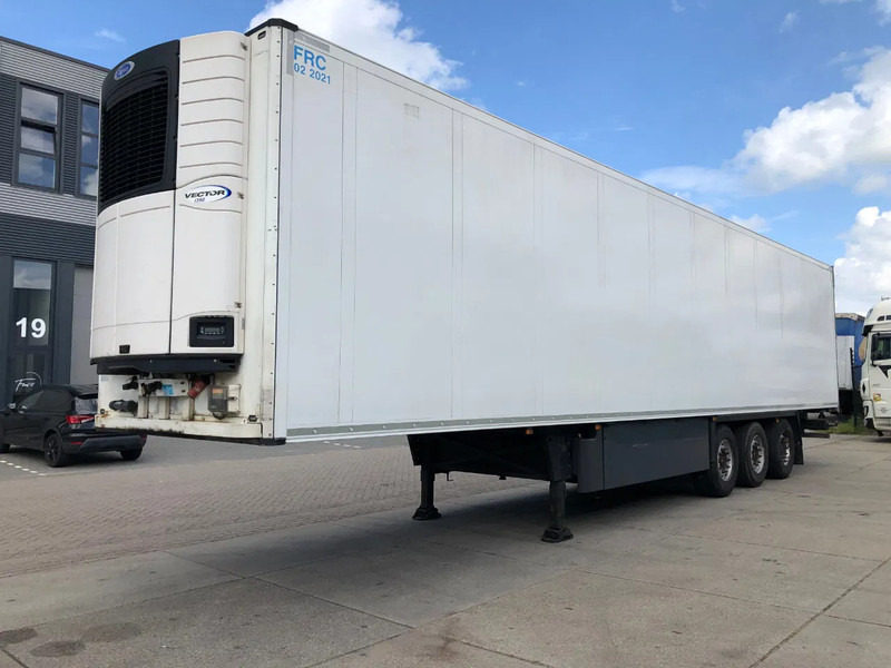 Schmitz Cargobull SCB*3SB Frigo / Vector 1350 / SAF + Disc - Koelwagen oplegger: afbeelding 4 Schmitz Cargobull SCB*3SB Frigo / Vector 1350 / SAF + Disc - Koelwagen oplegger: afbeelding 4