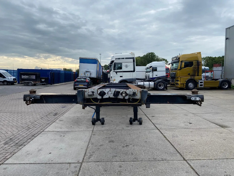 Schmitz Cargobull SCF 27 / SAF + Disc / 1x Extendable / 1x Lift Axle - Containertransporter/ Wissellaadbak oplegger: afbeelding 5 Schmitz Cargobull SCF 27 / SAF + Disc / 1x Extendable / 1x Lift Axle - Containertransporter/ Wissellaadbak oplegger: afbeelding 5