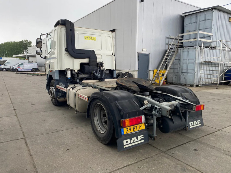DAF CF 85.410 Sleepcab / ENGINE DAMAGE / ADR / Euro-5 - Trekker: afbeelding 4 DAF CF 85.410 Sleepcab / ENGINE DAMAGE / ADR / Euro-5 - Trekker: afbeelding 4