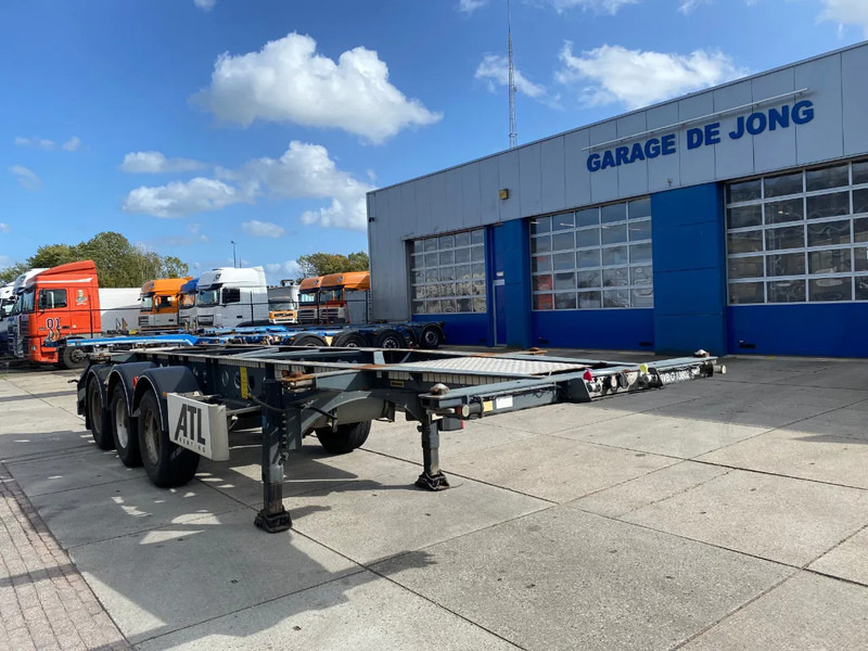 Van Hool Tank chassis / ADR / BPW + DISC / 20-30 FT - Containertransporter/ Wissellaadbak oplegger: afbeelding 5 Van Hool Tank chassis / ADR / BPW + DISC / 20-30 FT - Containertransporter/ Wissellaadbak oplegger: afbeelding 5