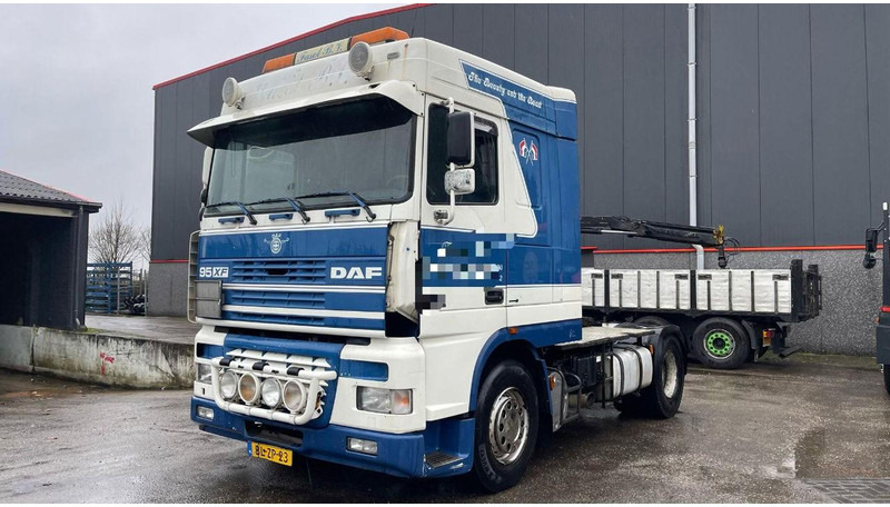 DAF TE47XS Manual HOLLAND TRUCK - Trekker: afbeelding 1 DAF TE47XS Manual HOLLAND TRUCK - Trekker: afbeelding 1