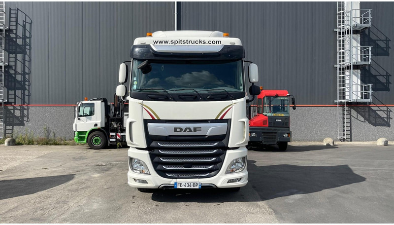 DAF XF 530 Retarder+ Kipperhydrauliek+ koelkast - Trekker: afbeelding 2 DAF XF 530 Retarder+ Kipperhydrauliek+ koelkast - Trekker: afbeelding 2