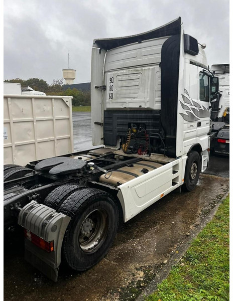 Mercedes-Benz Actros 1844 Retarder + Full Spoiler - Trekker: afbeelding 4 Mercedes-Benz Actros 1844 Retarder + Full Spoiler - Trekker: afbeelding 4