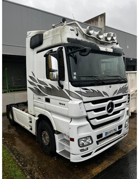 Mercedes-Benz Actros 1844 Retarder + Full Spoiler - Trekker: afbeelding 2 Mercedes-Benz Actros 1844 Retarder + Full Spoiler - Trekker: afbeelding 2
