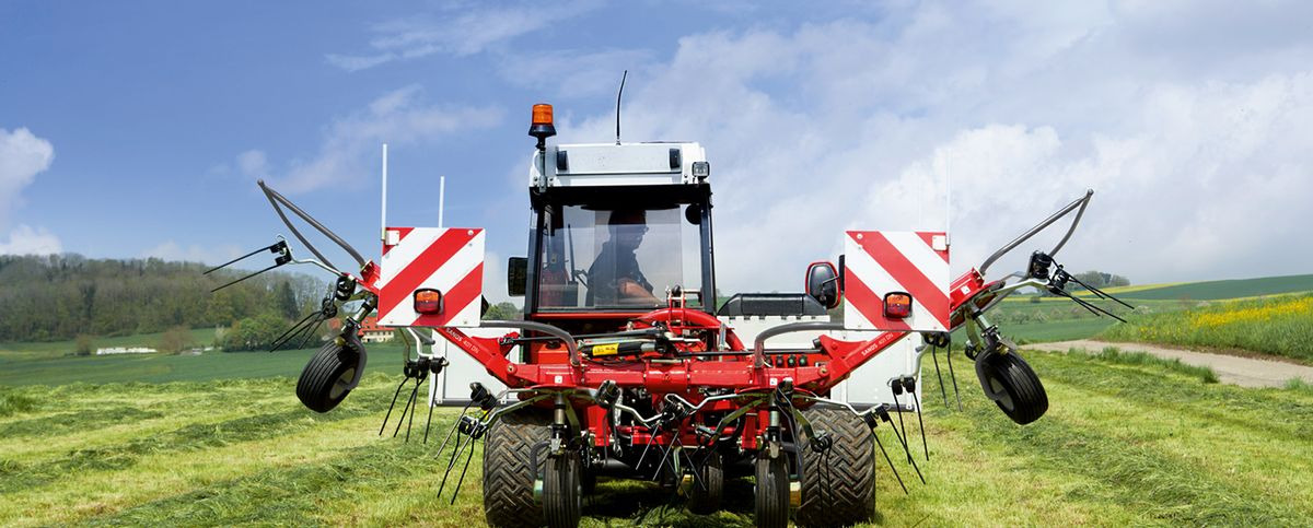 Fella Sanos 401 DN - Hooischudder: afbeelding 1 Fella Sanos 401 DN - Hooischudder: afbeelding 1