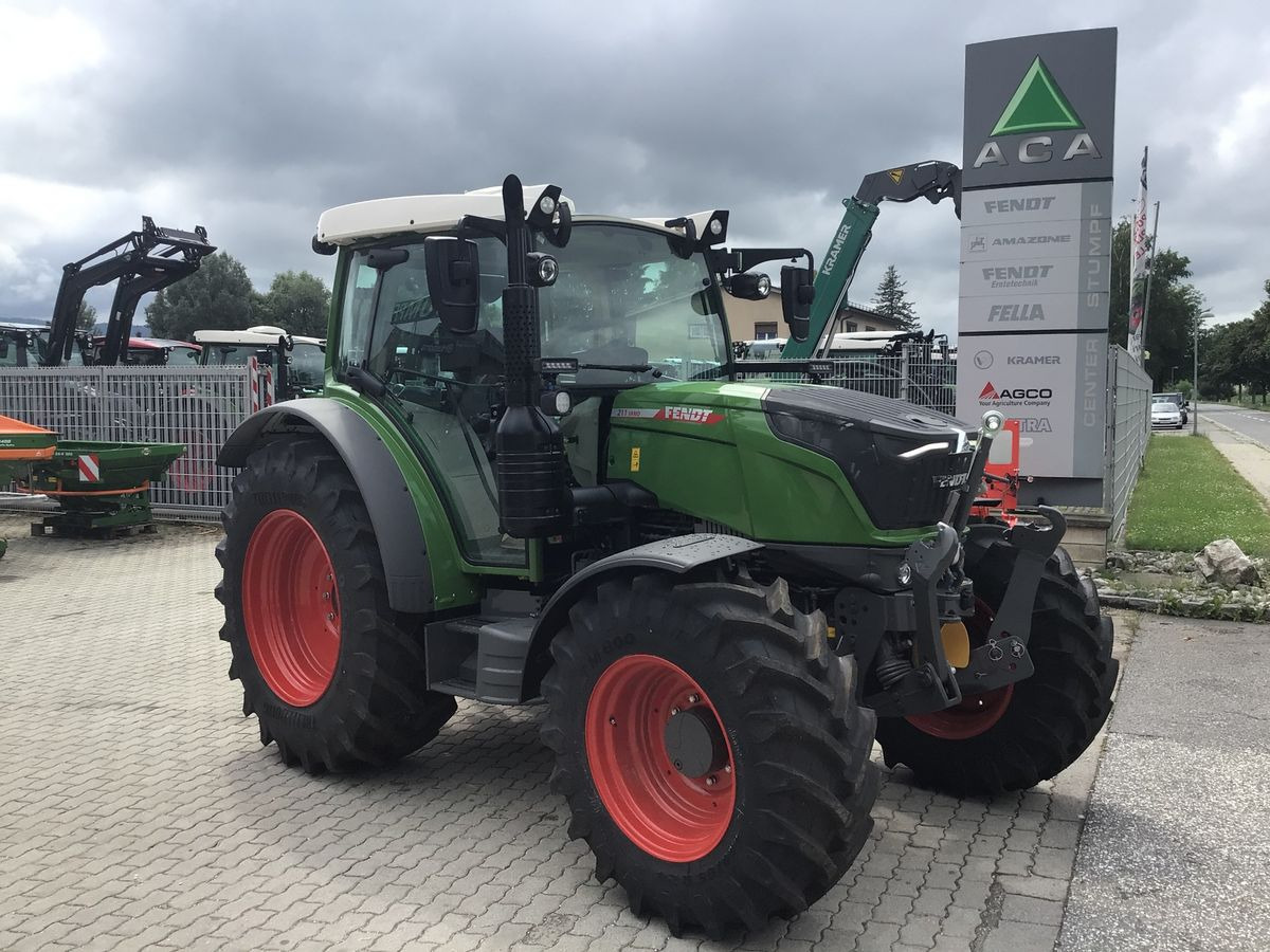 Fendt 211 Vario (FendtONE) - Tractor: afbeelding 1 Fendt 211 Vario (FendtONE) - Tractor: afbeelding 1