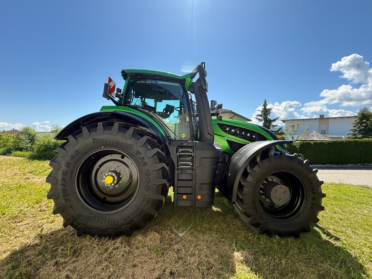 Valtra S 416 - Tractor: afbeelding 2 Valtra S 416 - Tractor: afbeelding 2