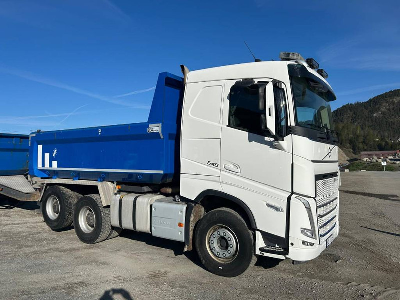 Volvo FH 540 6x4 + Maur trippelkjerre - Kipper vrachtwagen: afbeelding 5 Volvo FH 540 6x4 + Maur trippelkjerre - Kipper vrachtwagen: afbeelding 5