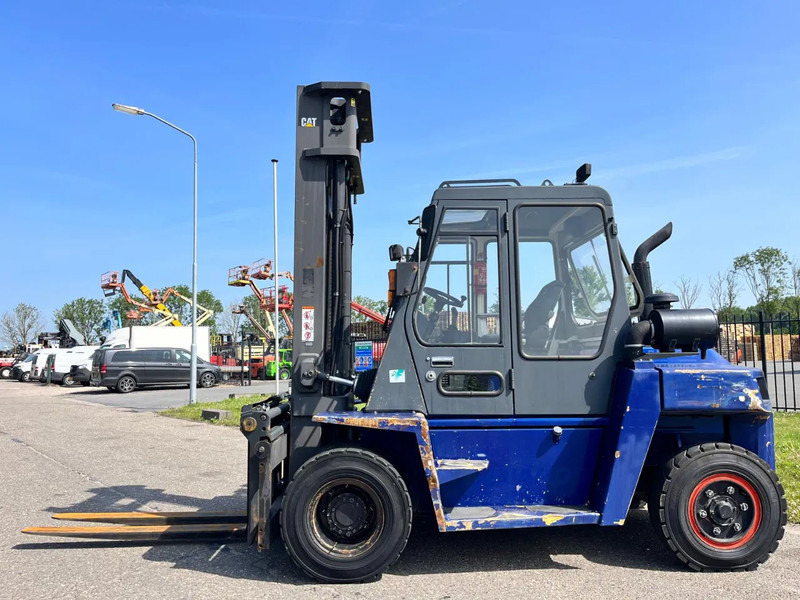 Caterpillar DP70 - Diesel heftruck: afbeelding 2 Caterpillar DP70 - Diesel heftruck: afbeelding 2