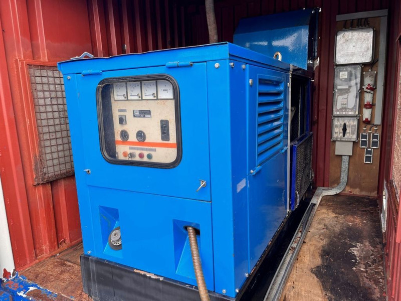 Iveco Stamford 60kVA - Industrie generator: afbeelding 1 Iveco Stamford 60kVA - Industrie generator: afbeelding 1